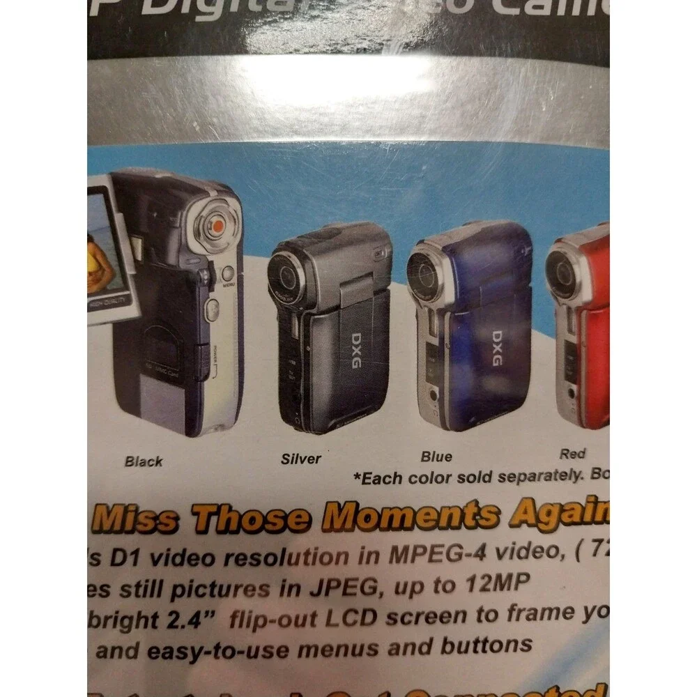 DXG Digital Camera DGX-565V Silver5 Megapixel Res: 720x480 / 2.4